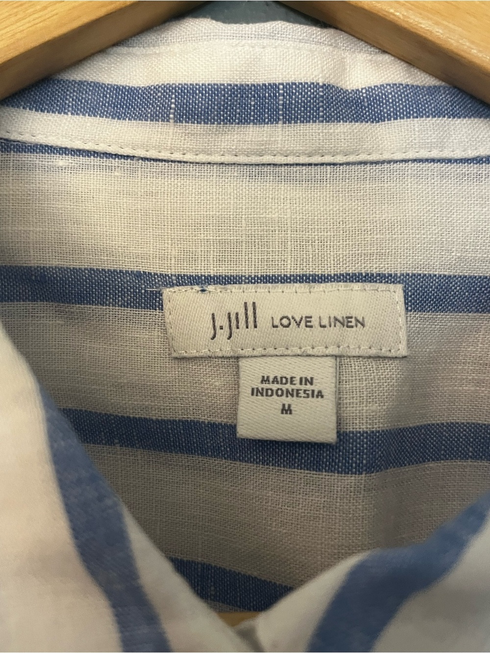 J. Jill Love Linen Button Down Shirt - Picture 2 of 3
